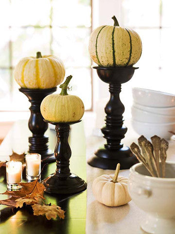 Mini-Pumpkin-Pillars-Halloween-Ideas Stylish Spoon