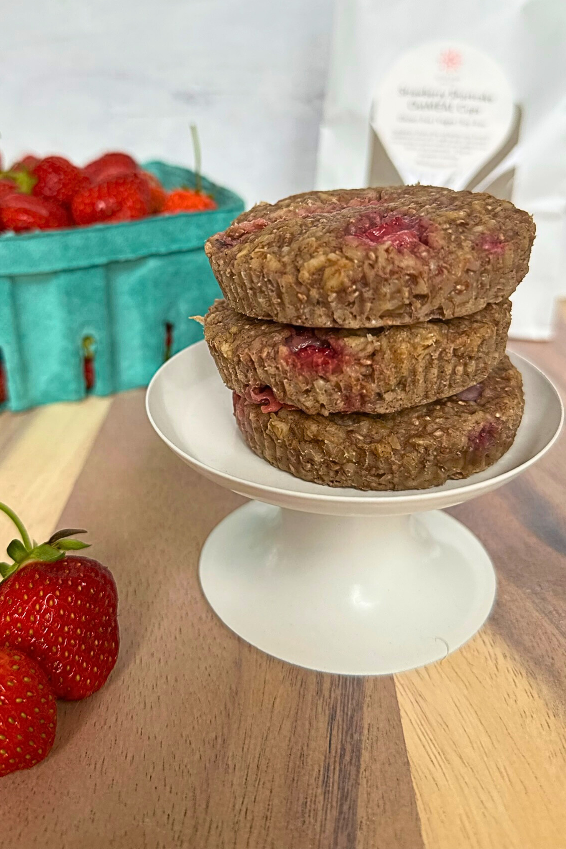Strawberry Shortcake OatMEAL Cups
