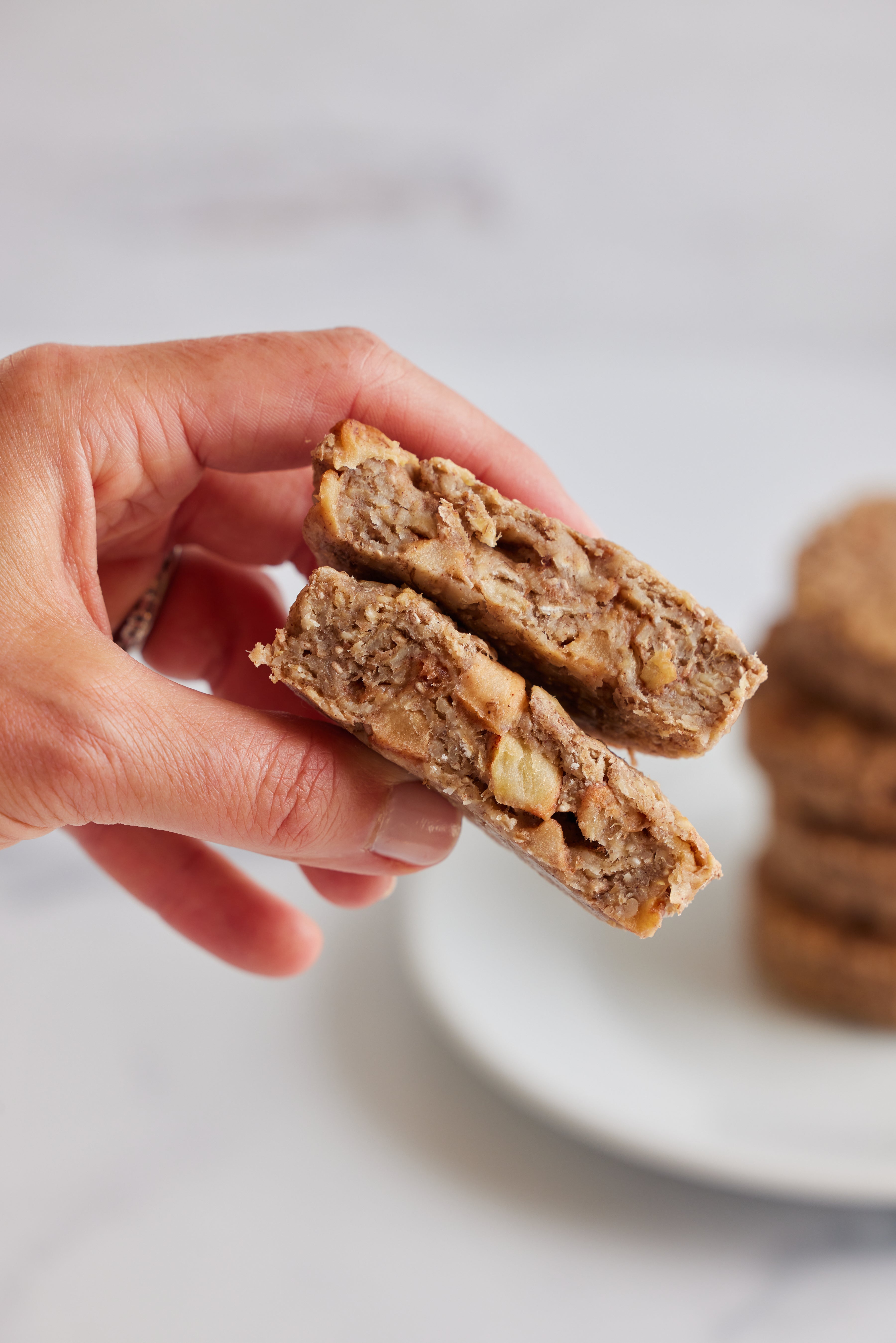 Apple Cinnamon OatMEAL Cups