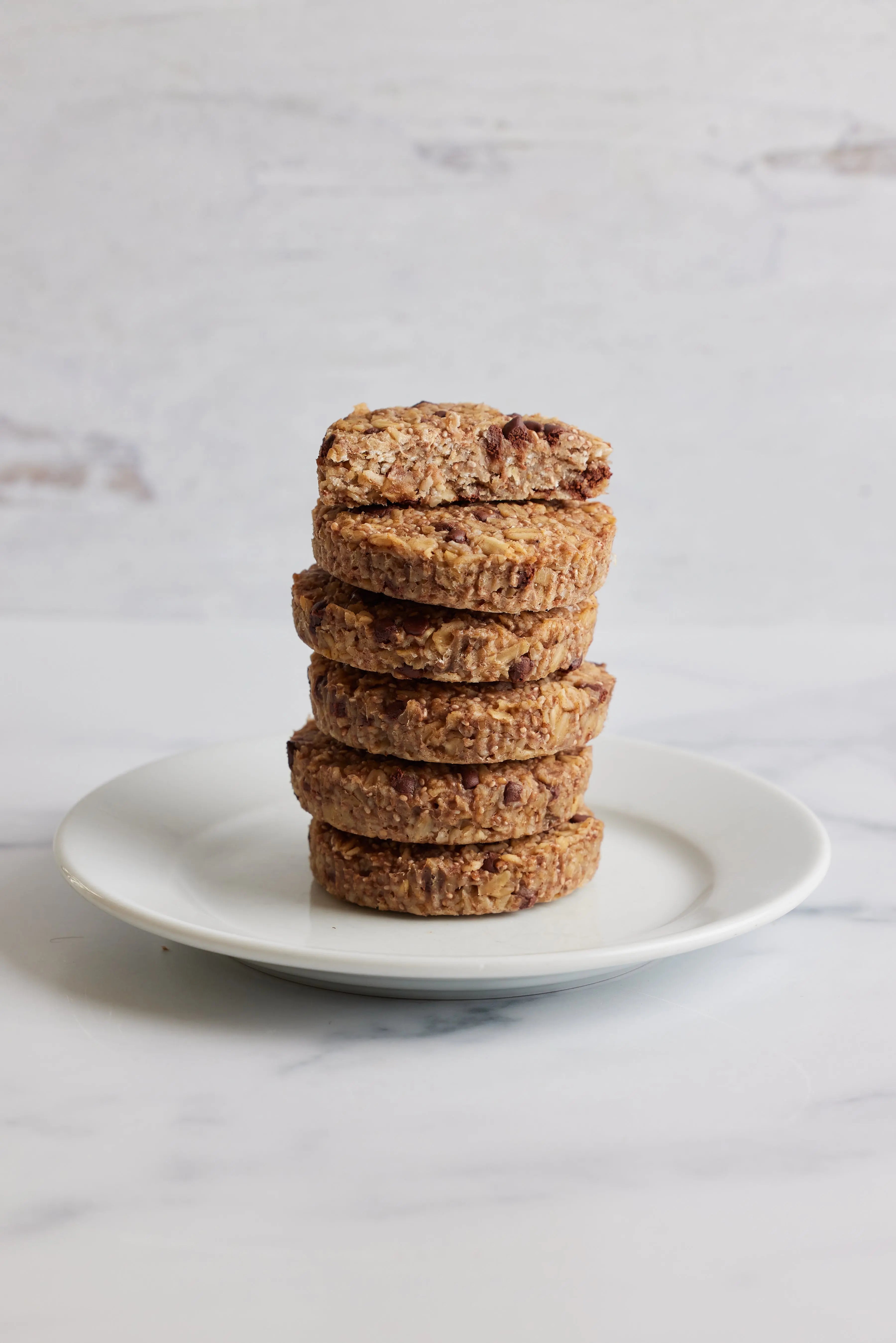 Chocolate Chip OatMEAL Cups Stylish Spoon